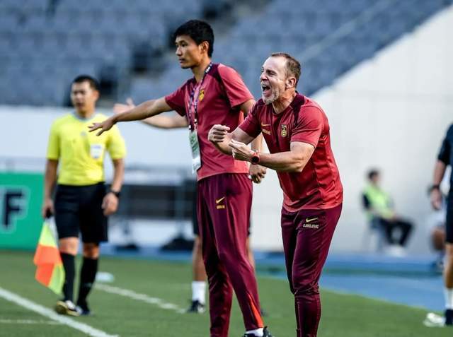 开云官方网站-好教练！久尔杰维奇带中国U19半年赢8场：明年世青赛真有戏