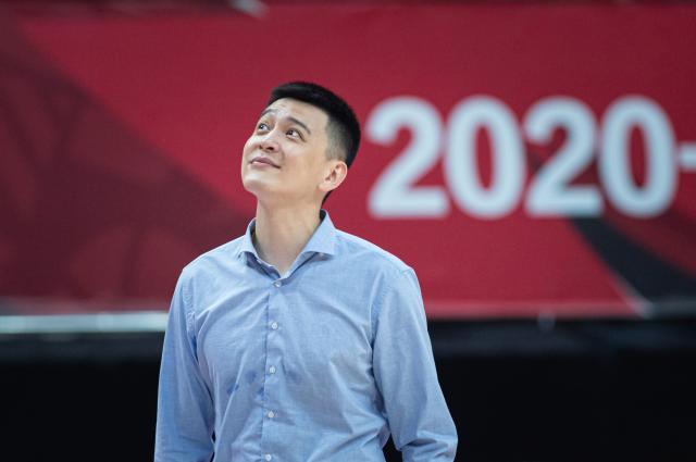 开云直播-郭艾伦半场闪耀难撼十冠王 辽宁队究竟输给了谁？