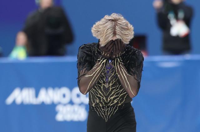 开云APP-疯狂的花滑决赛夜，崩溃的“四周跳之神”