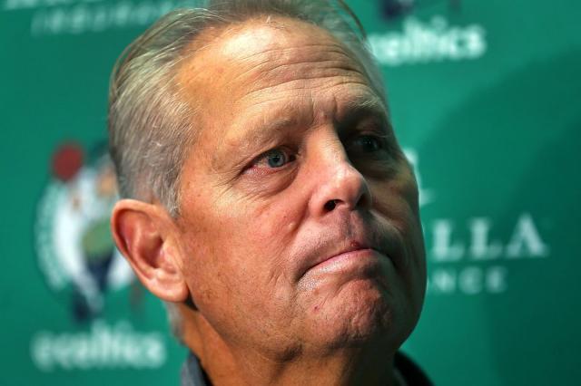 开云APP下载-安吉：我们目前不够好 布朗和塔图姆经历成长阵痛